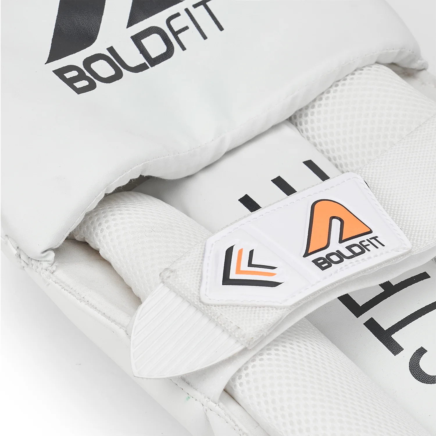 Bold Strike Orange Wicket Keeping Leg Guard - Image 6