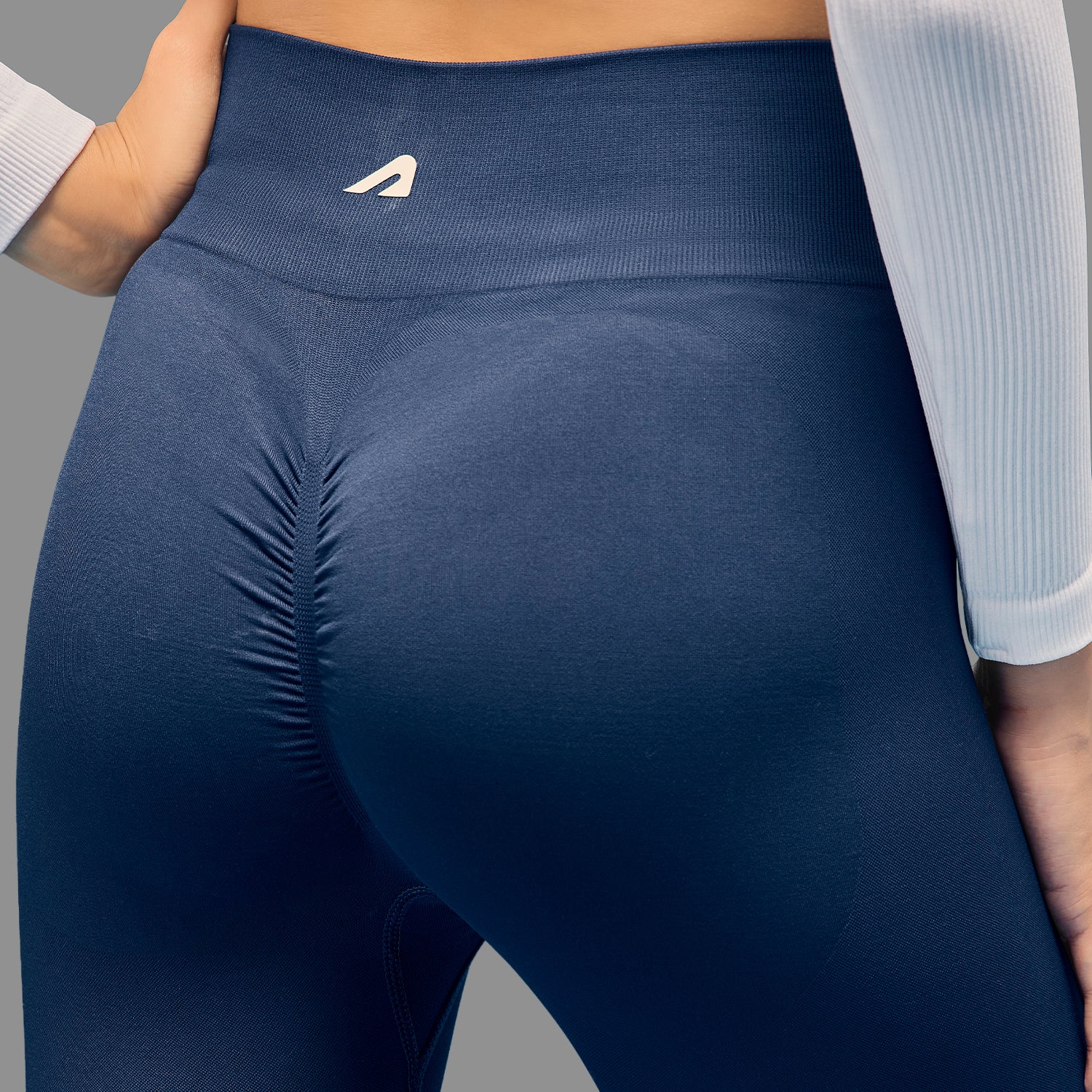 Limitless snatched ribbed waistband & Ruched back legging - NAVY BLUE - Image 4