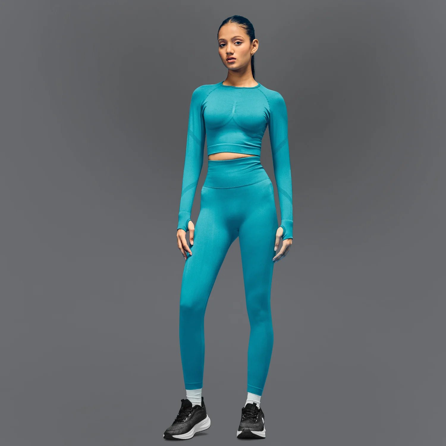 Limitless Snatched Ruched back Legging- Green - Image 3