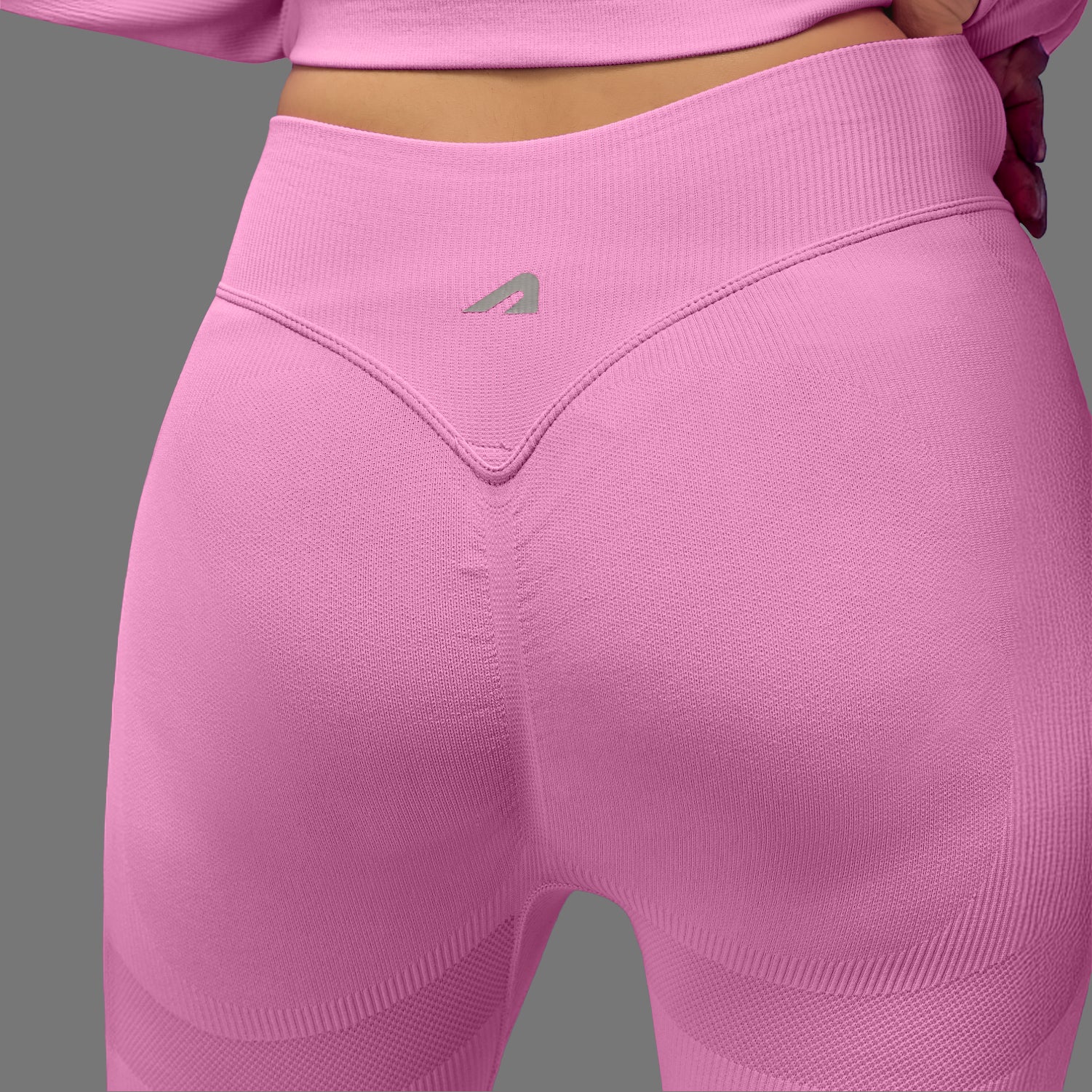 Limitless snatched criss cross waistband legging - PINK - Image 3