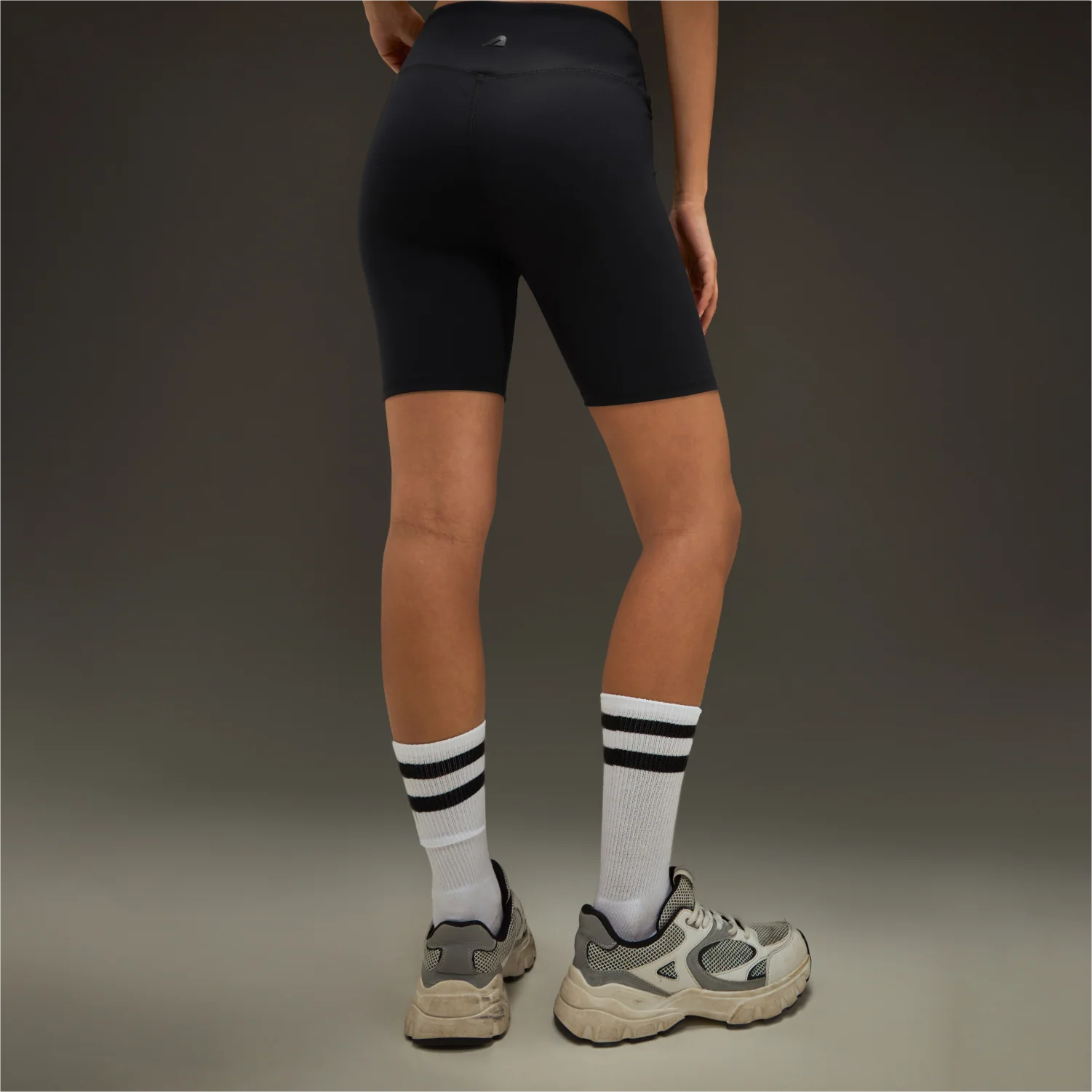 Women Align Shorts Black - Image 3