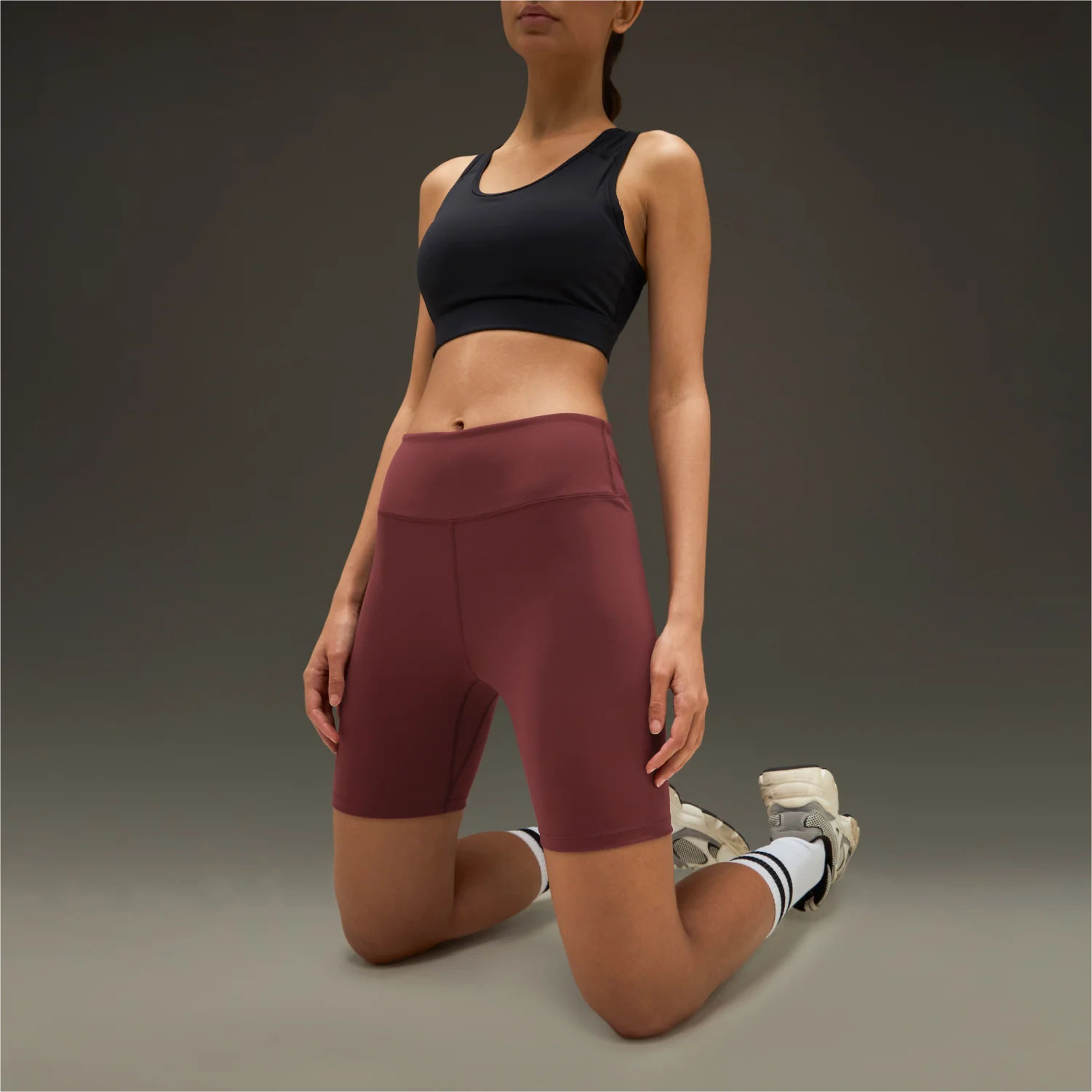 Women Align Shorts Burgundy - Image 5